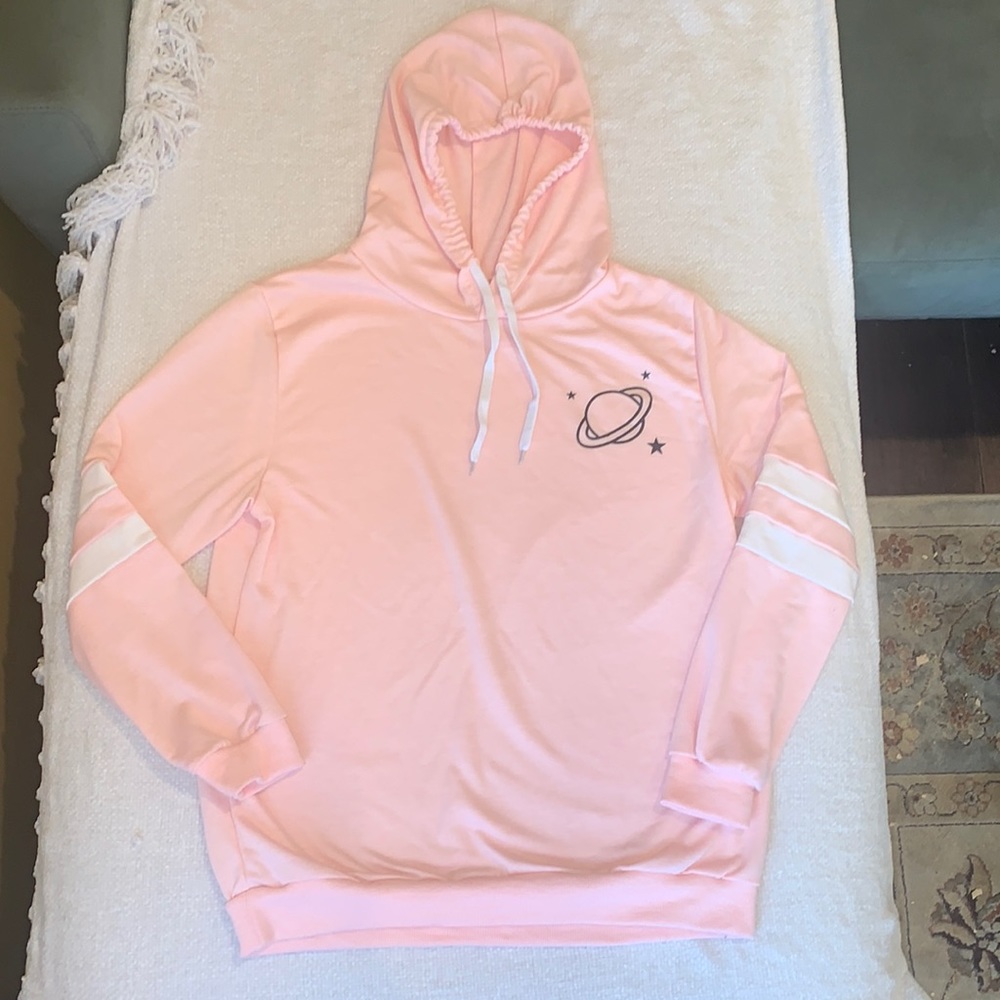 Pink/White Sweatshirt With Planet Logo.
